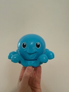 Replacement octopus for VTech pirate ship